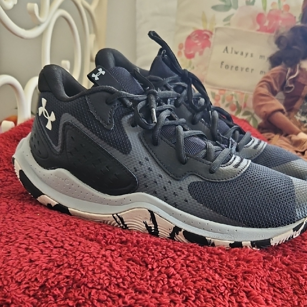 Under Armour Black and Gray Sneakers
